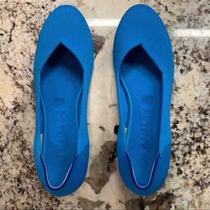 Rothy’s flats for woman in blue (retired color) size 10